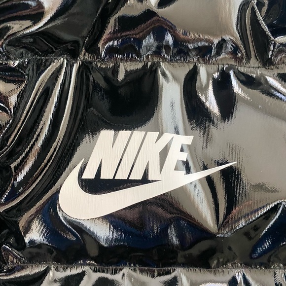 Nike Black Bomber Jacket - Picture 2 of 6